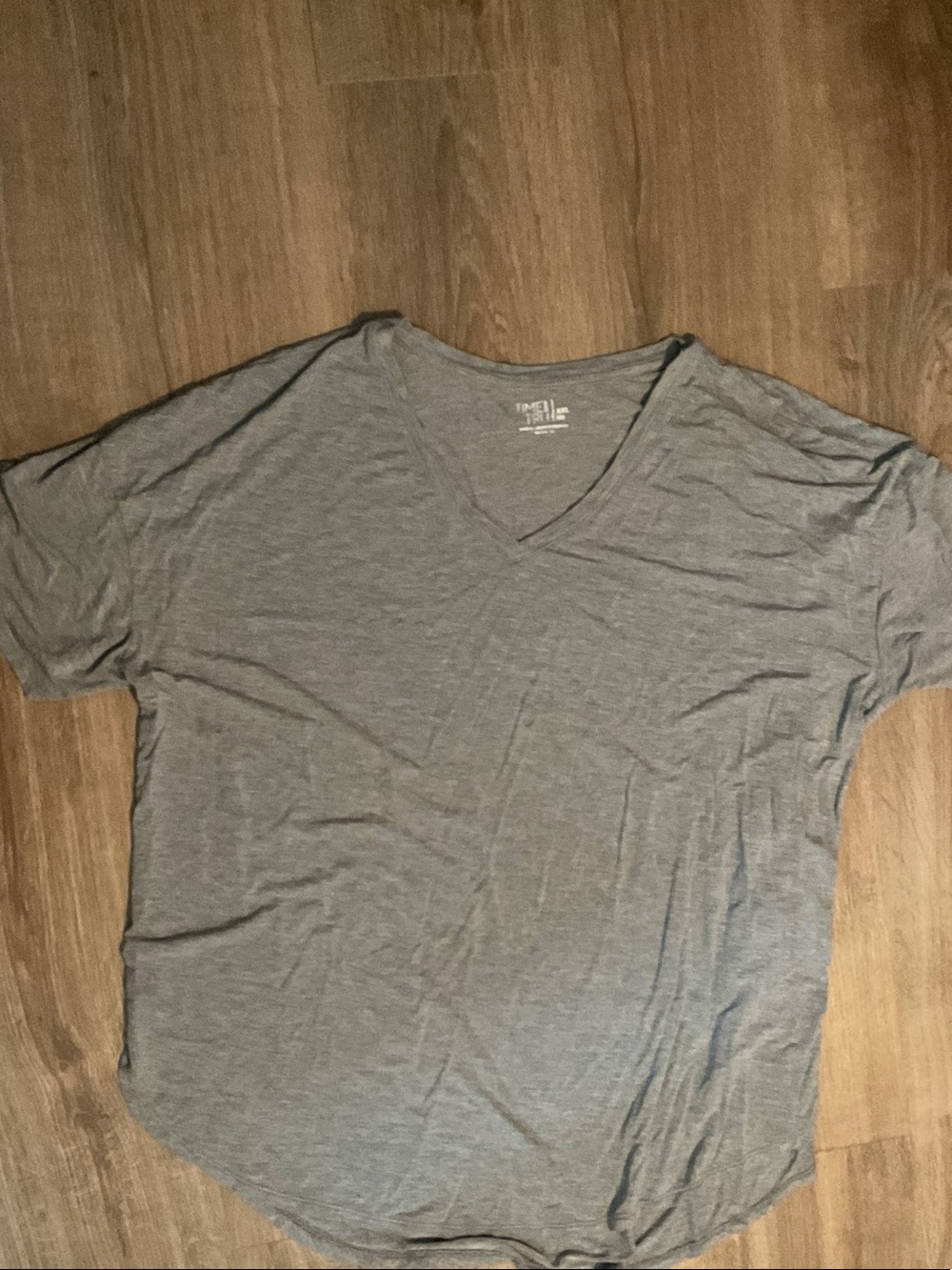 Time and Tru Men's V-Neck Tee - Heather Gray